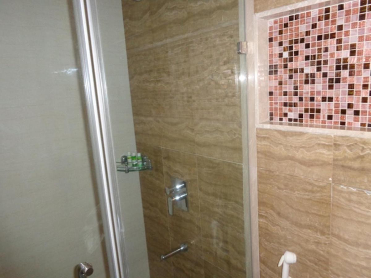 Hotel Ramada Ahmadábád Exteriér fotografie
